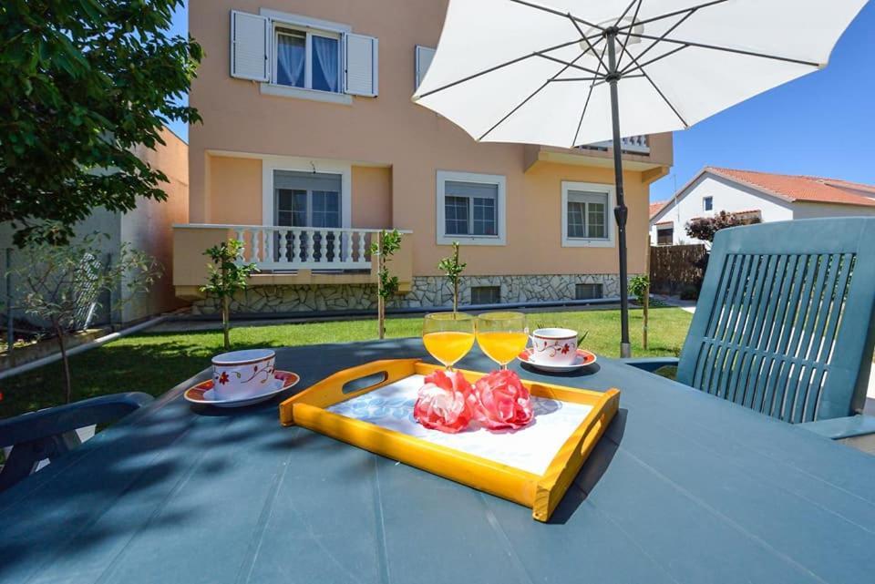 Sreca Apartment Near Beach With Bbq Bibinje Extérieur photo